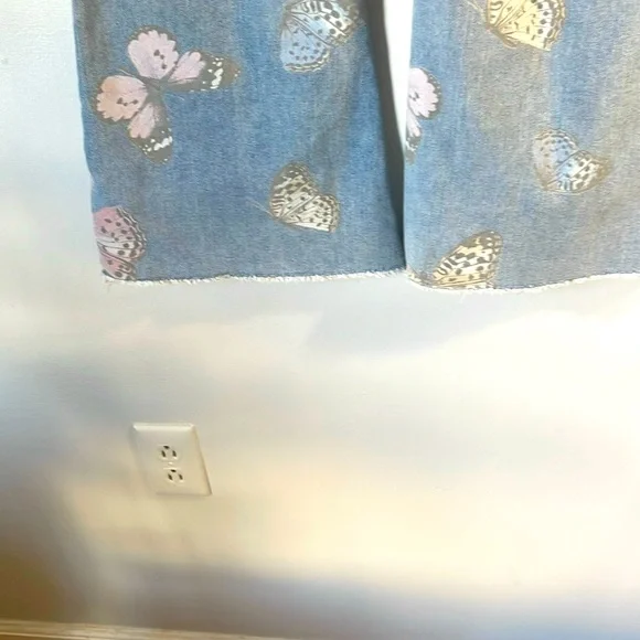 No Boundaries Butterfly Print Juniors Flared Jeans Size Medium (7-9) Pockets - Picture 6 of 8